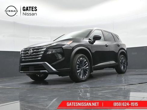 Used 2025 Nissan Rogue SL w/ Tech Package AWD/4WD image 43