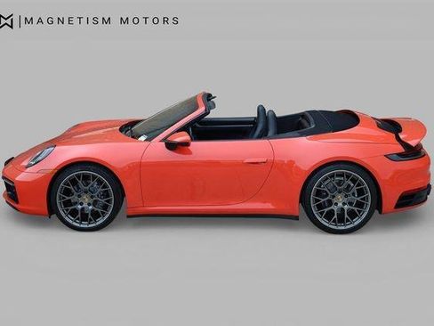 Used 2021 Porsche 911 Carrera w/ Premium Package RWD image 6
