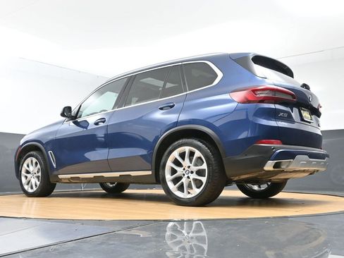 Used 2022 BMW X5 xDrive40i AWD/4WD image 53