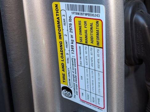 Used 2023 Ford F250 XLT w/ XLT Premium Package image 16