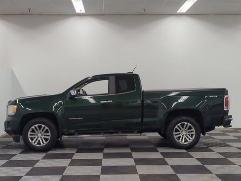 Used 2015 GMC Canyon SLT w/ Driver Alert Package AWD/4WD image 4