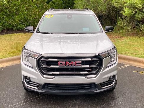 Used 2022 GMC Terrain AT4 w/ Infotainment Package II AWD/4WD image 2