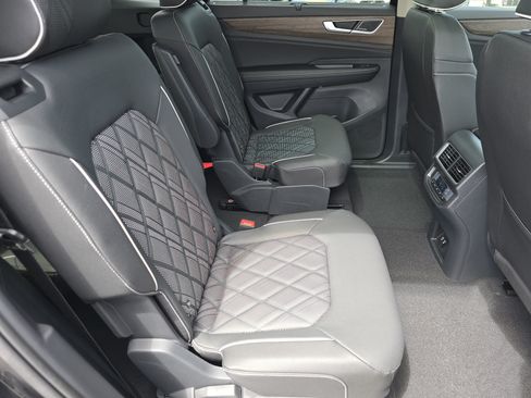 New 2026 Volkswagen Atlas SEL Premium R-Line AWD/4WD image 18