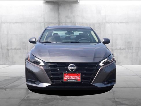 New 2026 Nissan Altima 2.5 SV w/ SV Premium Package FWD image 4
