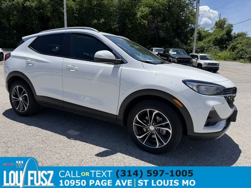 Used 2023 Buick Encore GX Select w/ Safety Package II FWD image 1
