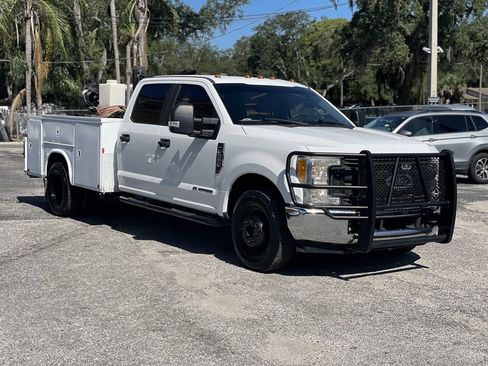 Used 2017 Ford F350 XL w/ Power Equipment Group RWD image 18