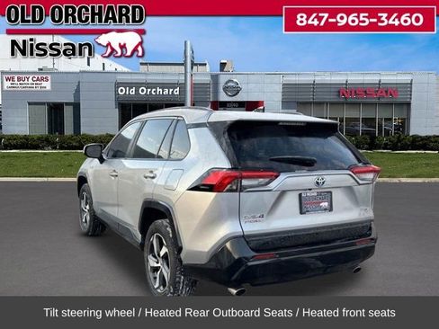 Used 2022 Toyota RAV4 SE image 8