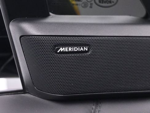 Used 2024 Land Rover Range Rover SE image 41