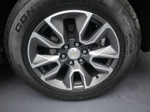 Used 2023 Chevrolet Tahoe LT w/ Luxury Package RWD image 10