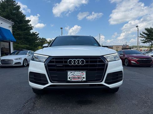 Used 2020 Audi Q5 2.0T Premium AWD/4WD image 2