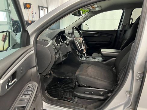 Used 2012 Chevrolet Traverse LT AWD/4WD image 7