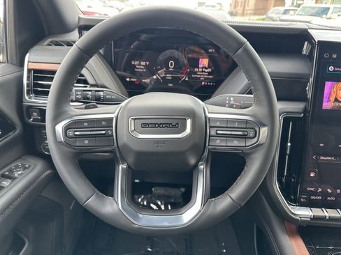 New 2026 GMC Yukon XL Denali image 28