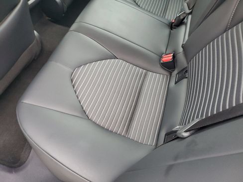 Used 2024 Toyota Camry SE FWD image 14