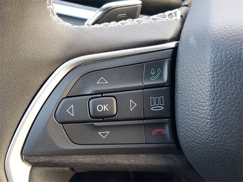 New 2025 Jeep Grand Cherokee L Limited w/ Trailer Tow Package image 23