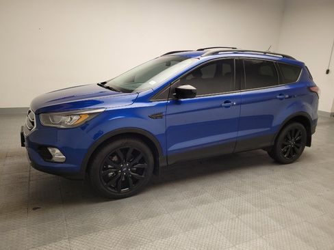 Used 2018 Ford Escape SE w/ SE Sport Appearance Package AWD/4WD image 2