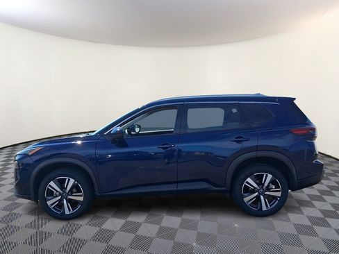 Used 2026 Nissan Rogue SL AWD/4WD image 4