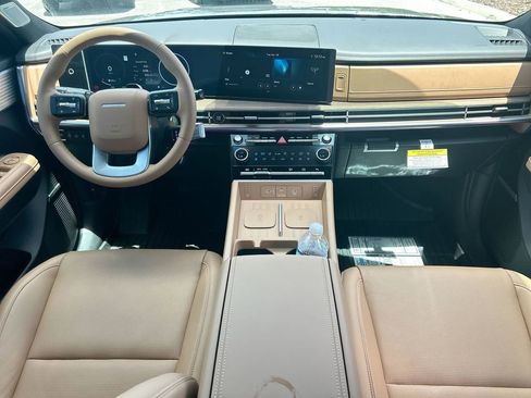New 2026 Hyundai Santa Fe Limited FWD image 18