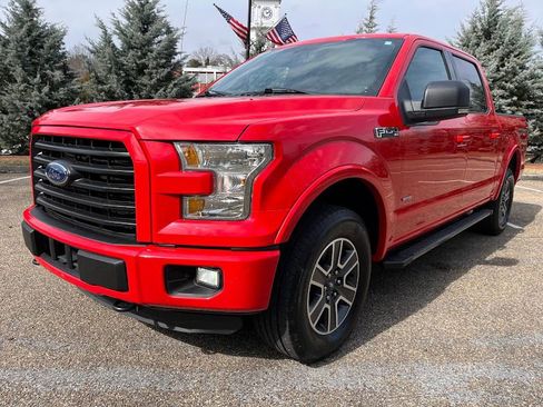 Used 2016 Ford F150 XLT w/ Equipment Group 302A Luxury image 31