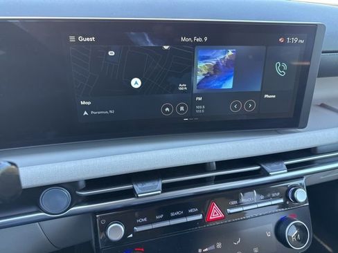 Certified 2025 Hyundai Tucson SEL image 6