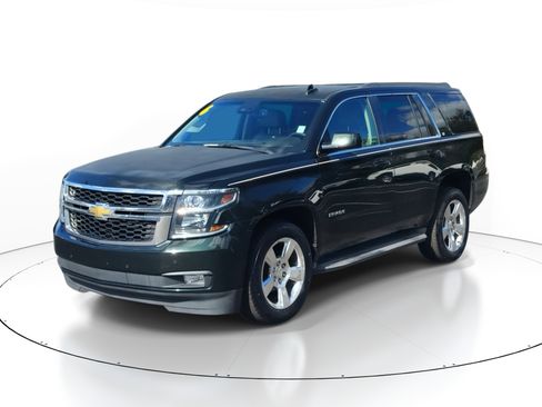 Used 2016 Chevrolet Tahoe LT w/ Luxury Package image 2