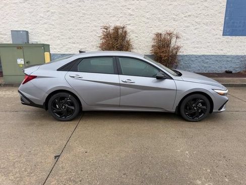 New 2026 Hyundai Elantra Sport FWD image 2