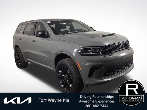 Used 2021 Dodge Durango GT w/ Blacktop Package AWD/4WD image 5