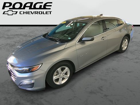 Used 2024 Chevrolet Malibu LS image 1