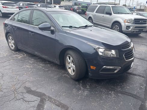 Used 2015 Chevrolet Cruze LT FWD image 5