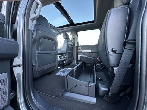 New 2026 Ford F250 Lariat w/ Lariat Ultimate Package image 74