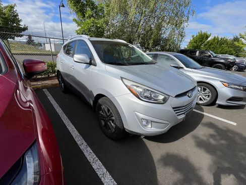 Used 2014 Hyundai Tucson SE AWD/4WD image 5