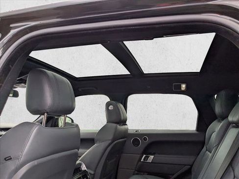 Used 2014 Land Rover Range Rover Sport HSE image 21