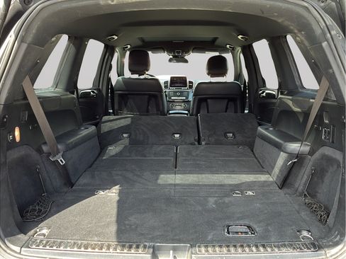 Used 2019 Mercedes-Benz GLS 450 4MATIC image 9