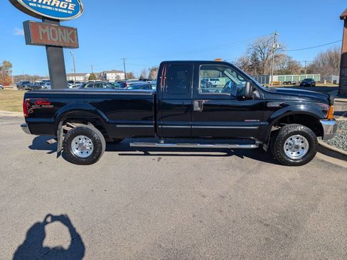 Used 1999 Ford F350 XLT image 10