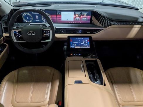 Used 2025 INFINITI QX80 Sensory AWD/4WD image 13