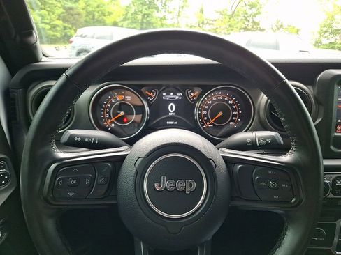 Used 2022 Jeep Wrangler Unlimited Sport AWD/4WD image 18