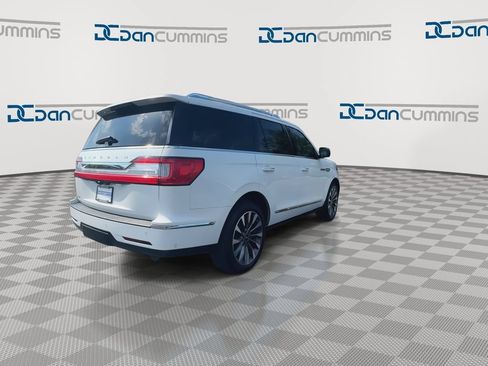 Used 2021 Lincoln Navigator Reserve w/ Luxury Package AWD/4WD image 8