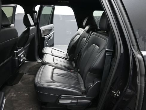 Used 2021 Ford Expedition Max Limited AWD/4WD image 16