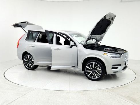 New 2025 Volvo XC90 B6 Plus w/ Protection Package Premier image 10