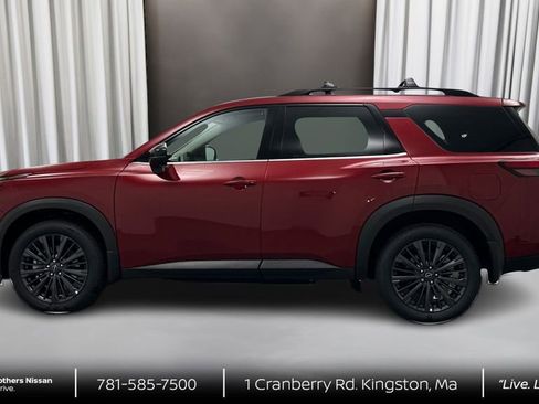 New 2026 Nissan Pathfinder SL AWD/4WD image 8