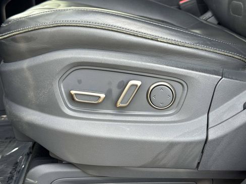 Used 2022 Rivian R1T Adventure AWD/4WD image 23