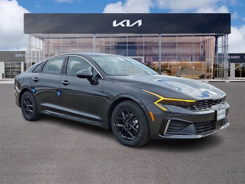New 2026 Kia K5 LXS image 1