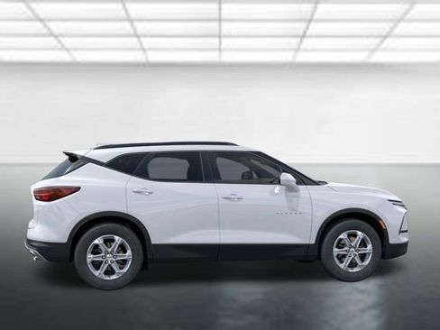 New 2025 Chevrolet Blazer LT w/ Convenience Package image 5