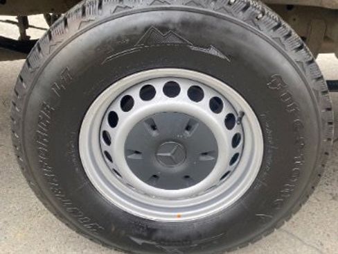 Used 2019 Mercedes-Benz Sprinter 170 image 29