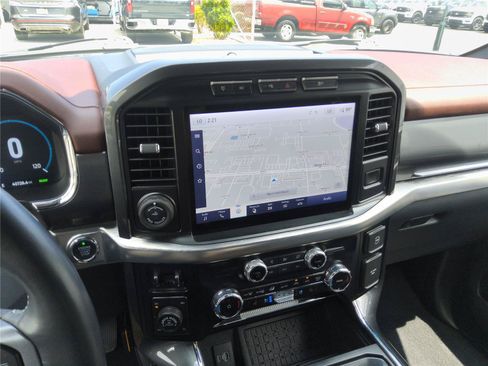 Used 2023 Ford F150 4x4 SuperCrew Hybrid image 31