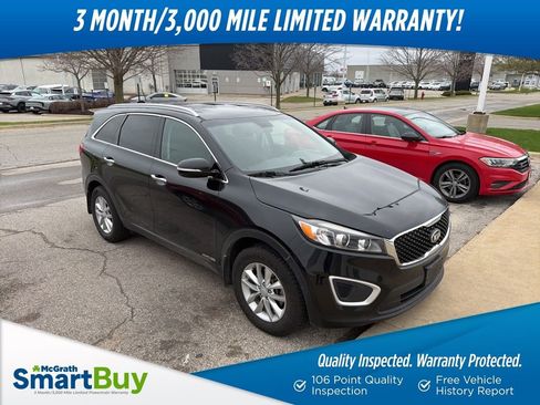 Used 2017 Kia Sorento LX image 1