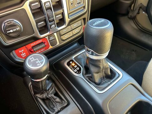 New 2026 Jeep Gladiator Sport image 12