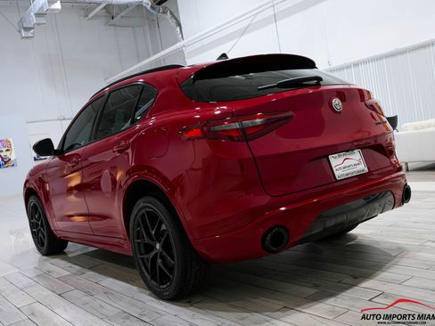 Used 2020 Alfa Romeo Stelvio Sport w/ Quick Order Package 22K Sport image 17