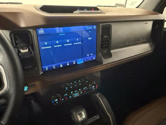 Used 2024 Ford Bronco Outer Banks AWD/4WD image 27