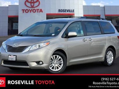 Certified 2017 Toyota Sienna XLE Premium