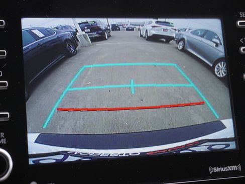 Used 2023 Toyota Camry SE image 22